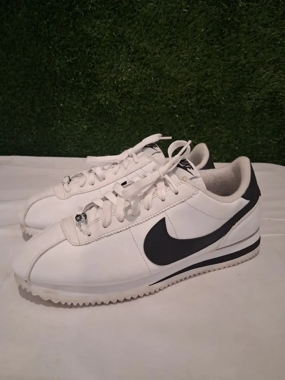 Nike Cortez Basic Leather White Black Classic Men's Shoes Size 8 819719-100